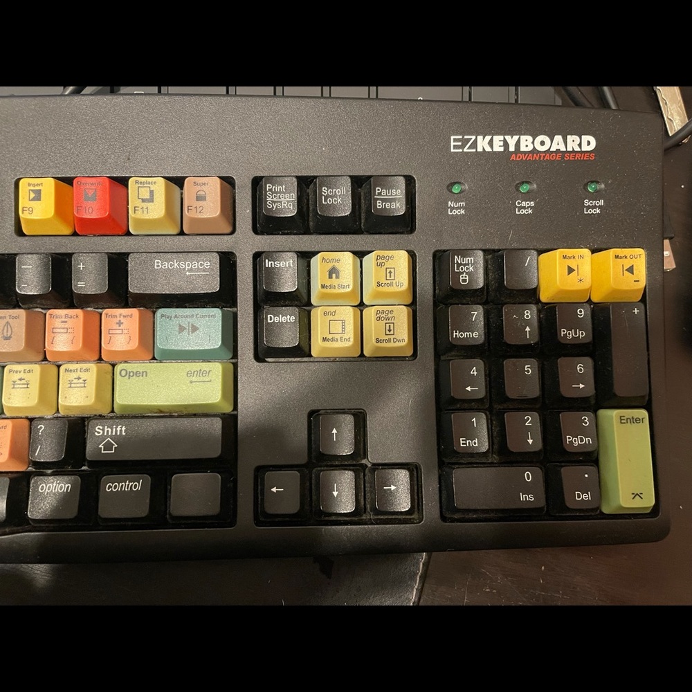 Mechanical Final Cut Pro Editing Keyboard Mac/PC - Picture 8 of 9